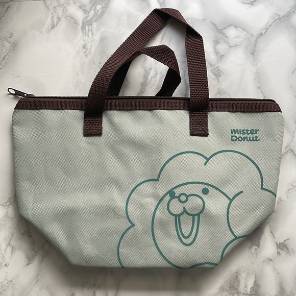 Japan's Mister Donut LION lunch bag - Picture 2 of 5